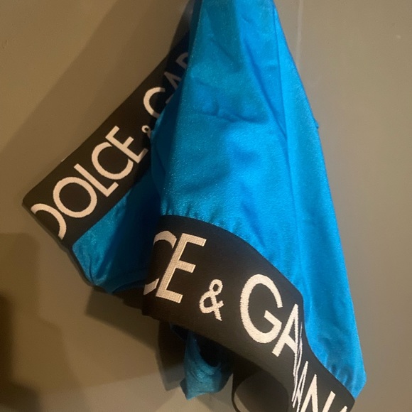 DOLCE & GABBANA
Logo-Band Two-Piece Swimsuit - Picture 4 of 4